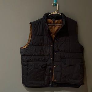 Lands End Men’s XL Vest.  Navy Blue (brown inside) - New Without tags.
